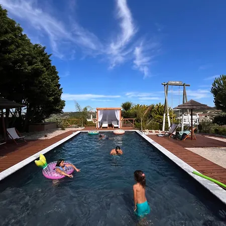 Kabaceira Glamping Luksustelt Atalaia (Lisbon)